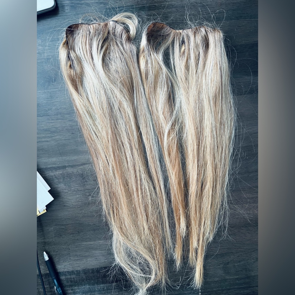 Hannah Bee Beauty Luxury 22 inch hand tied extensions. BARELY USED